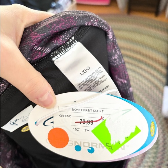 Greg Norman women’s purple Monet print performance skort athleisure golf M new - Picture 4 of 4